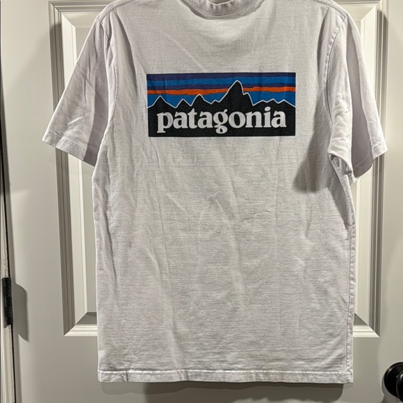 Patagonia AS White Short Sleeve T-shirt - Picture 4 of 4